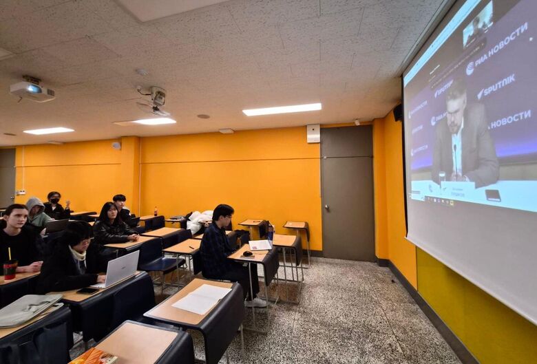 Сессия SputnikPro в университете Согён в Южной Корее Сессия SputnikPro в университете Согён в Южной Корее - «Россия сегодня», 780, 11.12.2025